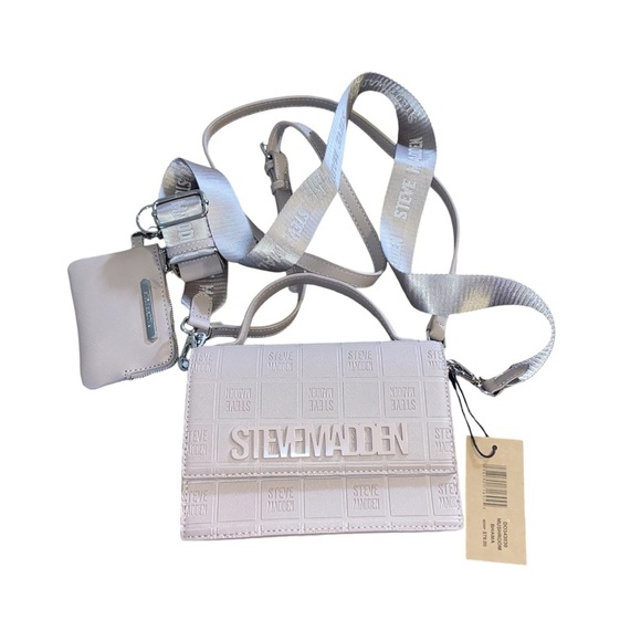 Steve Madden Handbags - Steve Madden crossbody